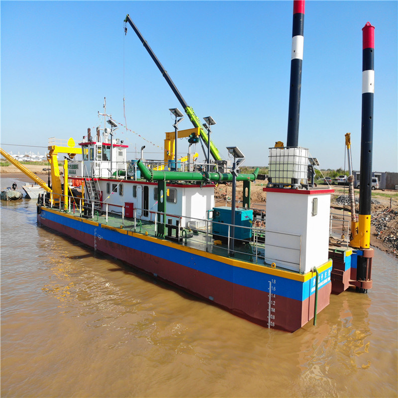 Diesel Engine Drive Cutter Head Cutter Suctioin Dredger for River Sand