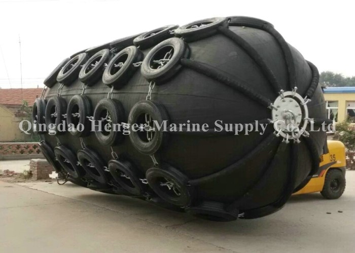 White Color Easy Installation Air Filled Marine Ship Docking Fender