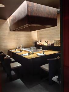 Wholesale Electric Restaurant Floor Standing Teppanyaki Grill Table from china suppliers
