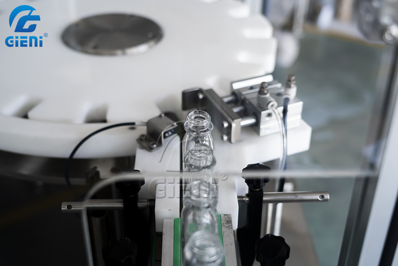 Glass Round Bottle Wiper Pressing Machine , Automatic Wiper Feeding Pressing Machine