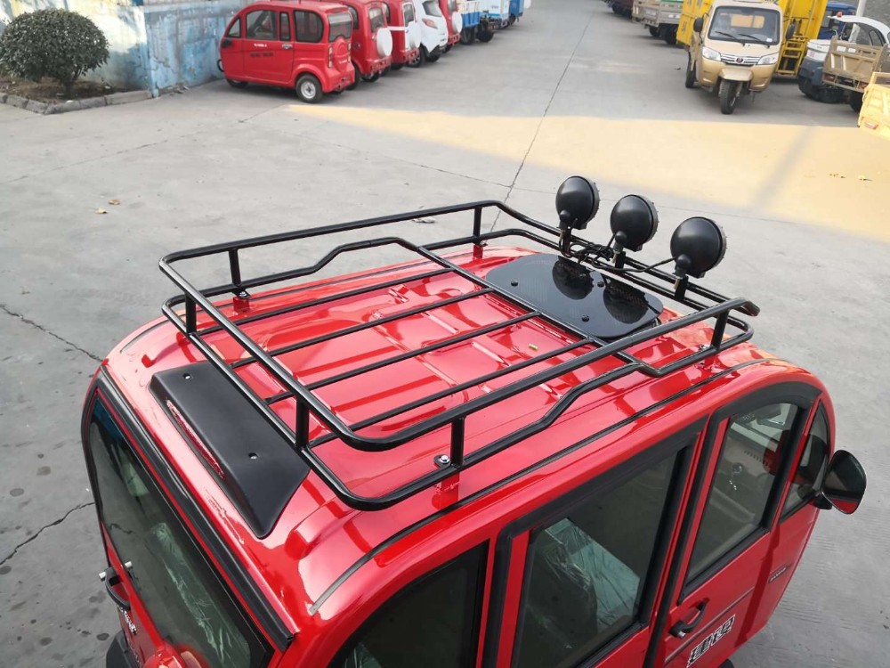Closed Electric Tekerlekli 2.45m 0.38t Cabin Tricycle
