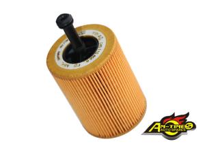 Wholesale Skoda Fabia Octavia Octavia Car Oil Filters 071 115 562 C / 070 115 562 / 70115562 / 071 115 562 A / 071 115 562 from china suppliers