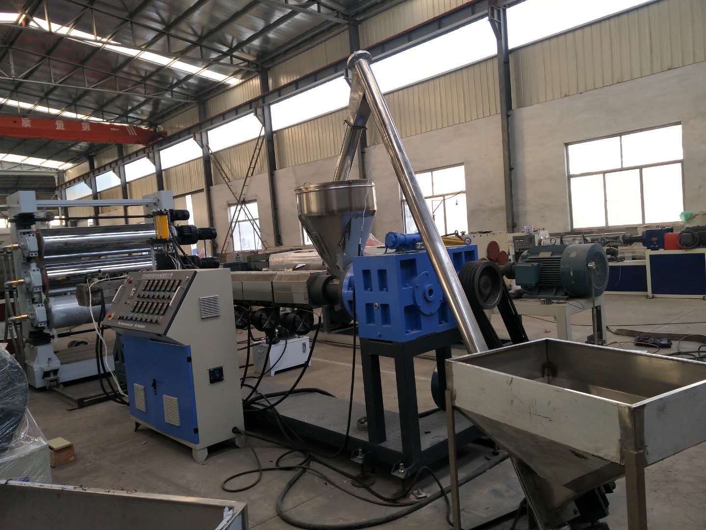 Plastic WPC Board Production Line automatic WPC Sheet Making Machine Double Screw