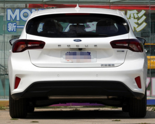 Fox 2022 Three Compartment EcoBoost 180 Automatic S Version Hatchback 4 Door 5 Seat