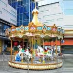 Fiberglass Colorful Horse Carousel Ride , Toddler Carousel Ride 16 Seats