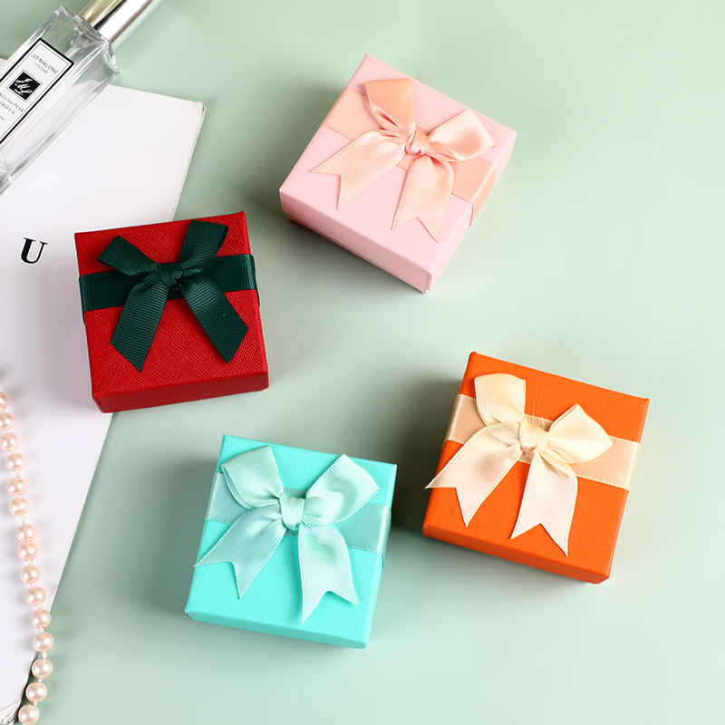 Square Recycled Materials Jewelry Packaging Paper Boxes for Luxury Rings and Earrings