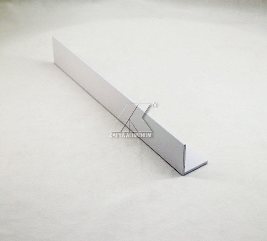Sliding Window Aluminum Extrusion Profiles Temper T8 For Doors