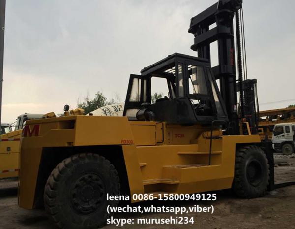 Quality 2 Stages Used Tcm Diesel Operated Forklift FD250 Isuzu Engine Ce Passed for sale