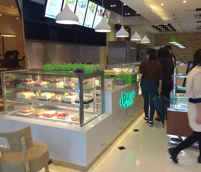 650W Double Layer Glass Cake Commercial Fridge Freezer