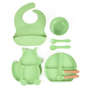 Wholesale Green Silicone Suction Weaning Set Silicone Bib And Bowl Set from china suppliers