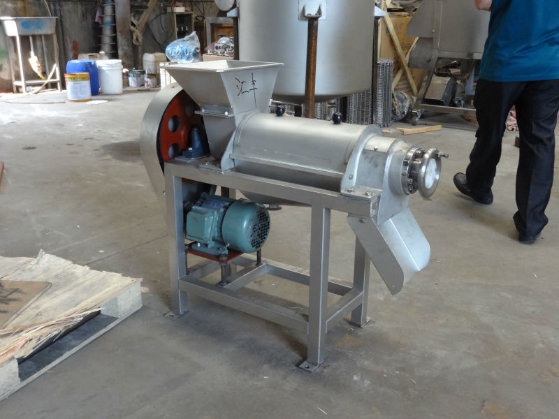 1T/H Industrial Juice Squeezing Machine with Crushing Function Affordable and Durable