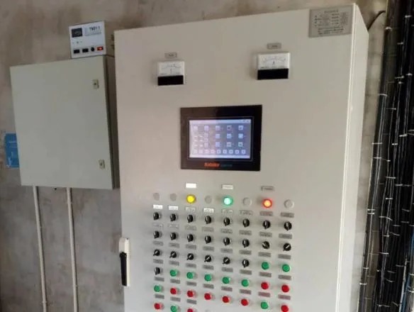Hot-DIP Galvanized Wind and Rain Resistant Poultry House Equipment with Integrated Nipple Drinker Line