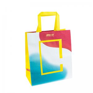 China Eco  8 Color Flexo Printing Personalized Paper Bags With Handles on sale