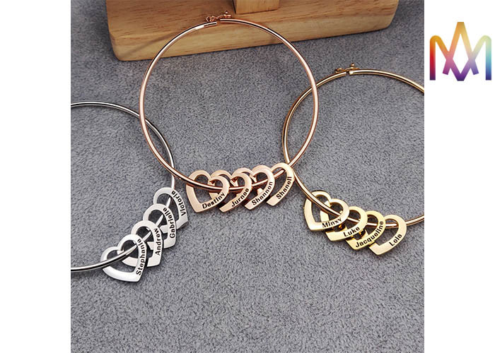 10.5g Heart Charm Womens Engraved Bracelets Bangles
