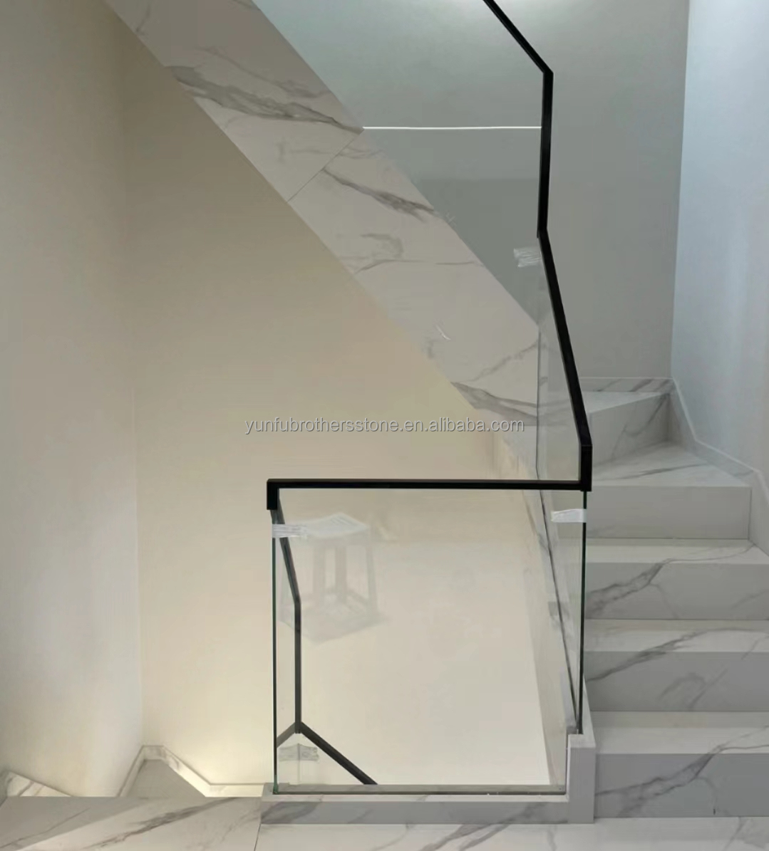 Straight Stair Non Slip Stair Treads with Sintered Stone Big Slabs from Special Stock