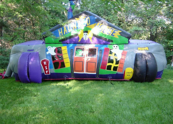 Halloween Inflatable Haunted House Maze Sport Games With 3 Years Warranty