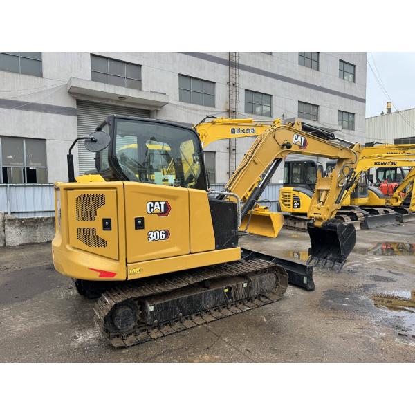 CAT306 Mini Digger Tier 4 Engine Urban Digging In 1.5m Alley