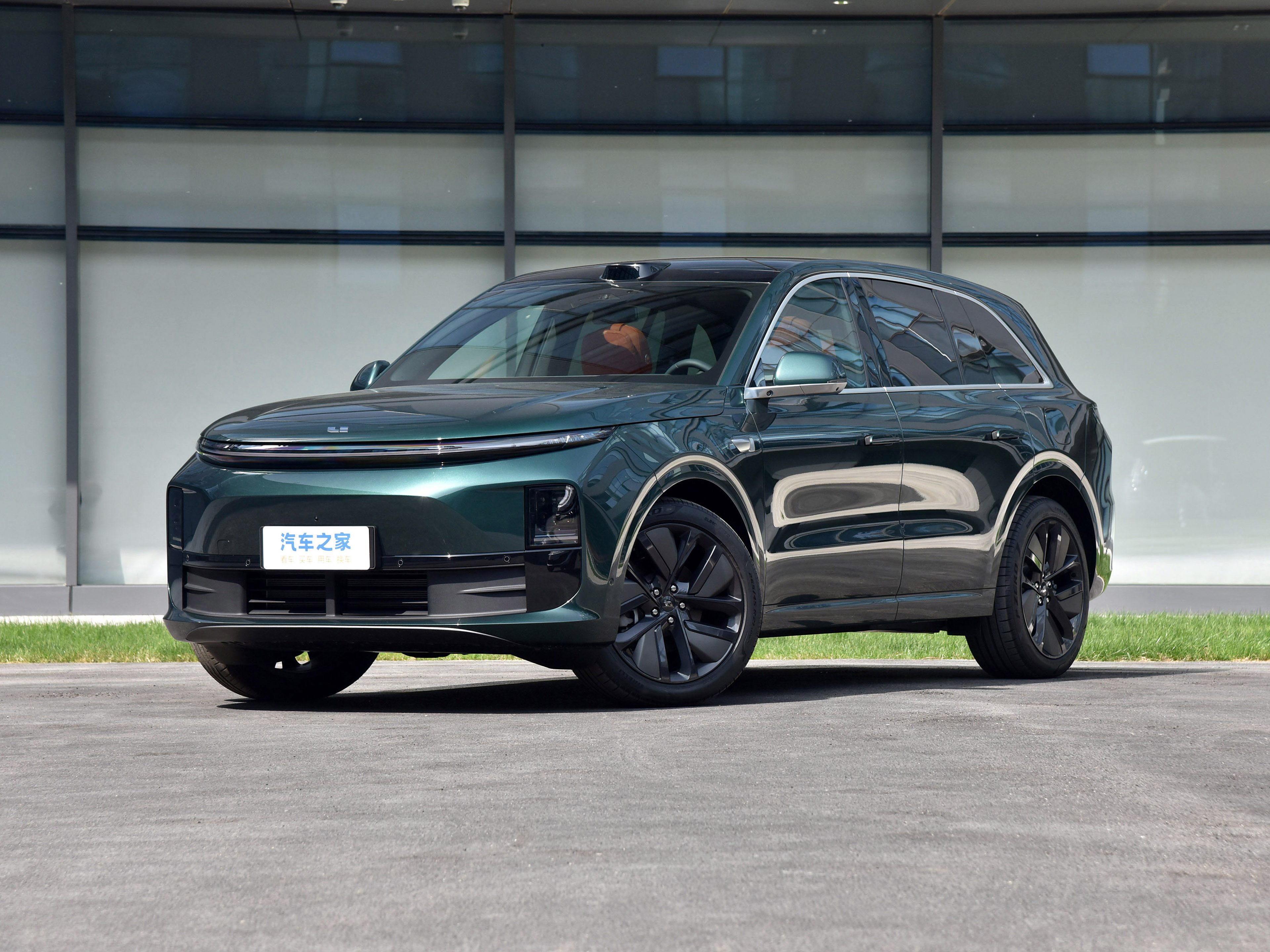 Leading Ideal Auto Li L6 Car 2024 Energy Car with Fast Charge in 0.33 Hours Long Range of 182km Maximum Speed of 180km/h