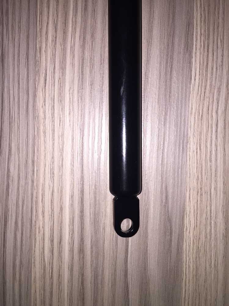 Long Thread Stainless Steel Gas Springs , Industrial Gas Springs Lift Struts 900N