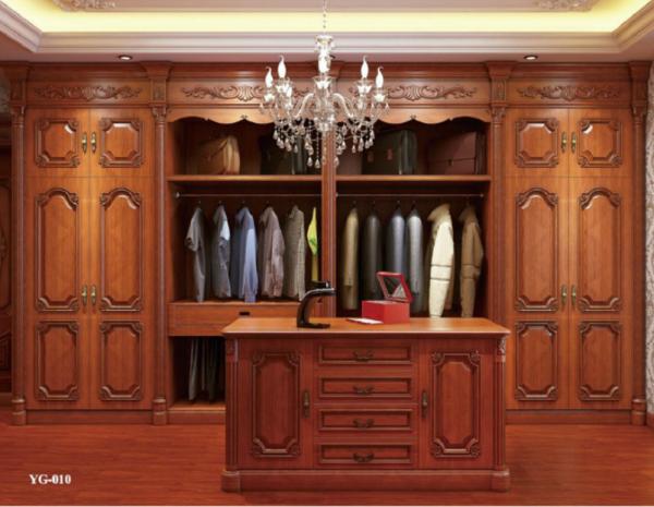 Customized Red Carved Solid Wood Wardrobe Closet Lacquer Paint With Island
