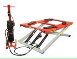 Hydraulic Portable Scissor Car Lifts 2700kg Small Mobile Scissor Auto Lift