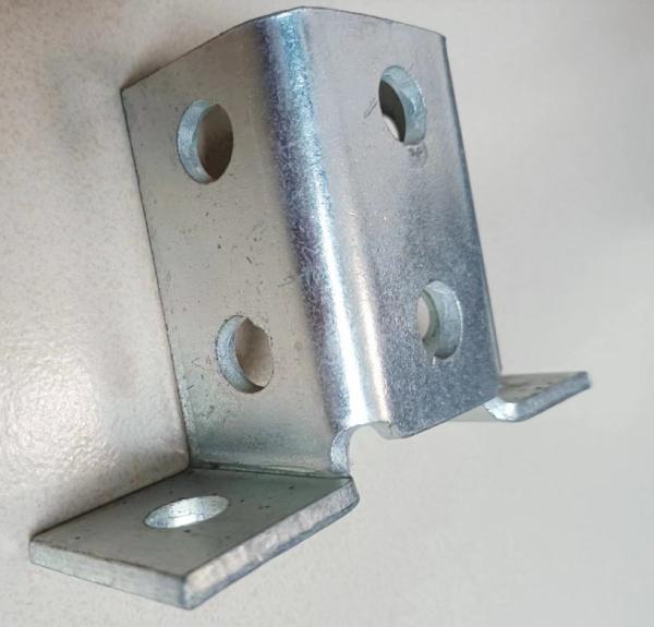 4-Hole Base Galvanized Steel Silver Zinc Plated Strut Channel Fitting for