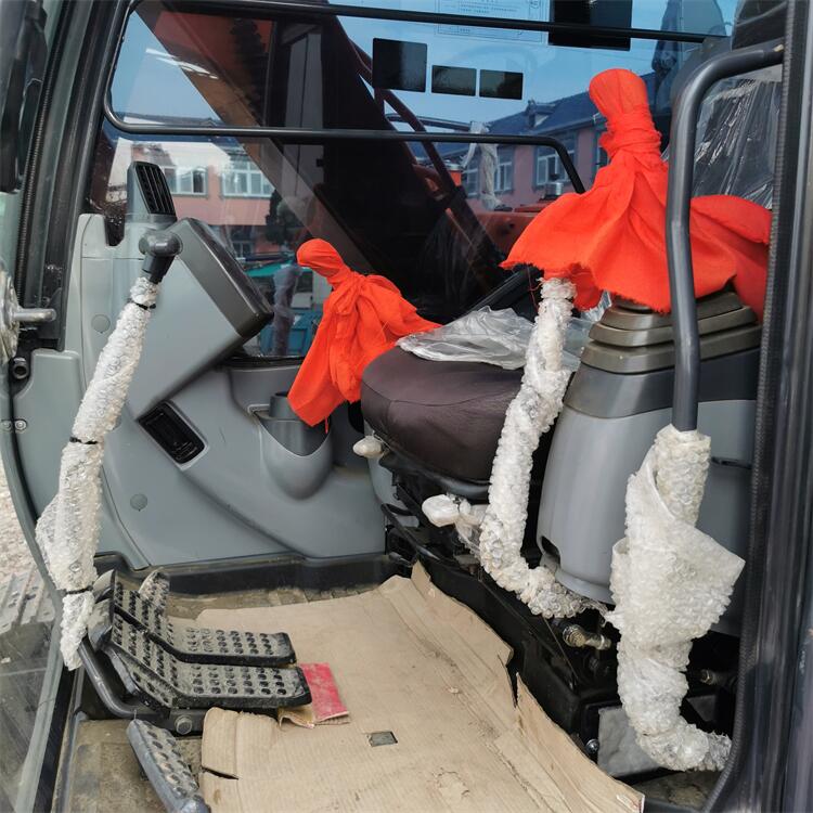HITACHI ZX70 Used Excavator Zx70 Digger 6510KG Operating Weight 0.3m3 Bucket Capacity