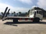 Dongfeng 10 Ton Low Flatbed Truck for Easy Transportation of Construction