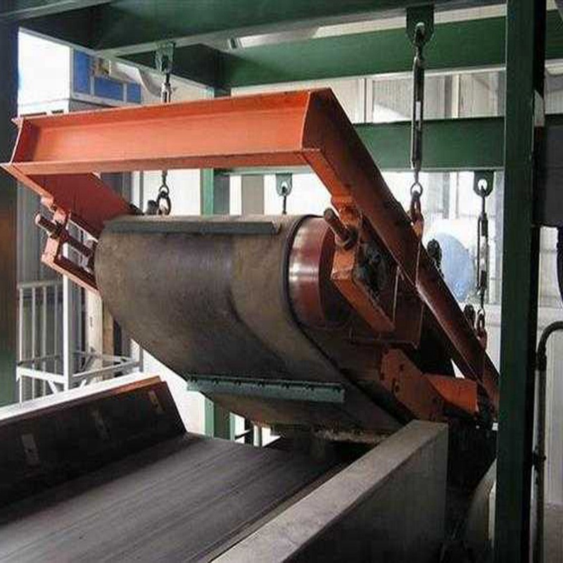 RCYD-5 Self Cleaning Permanent Overband Magnetic Separator for Thick Materials 150mm