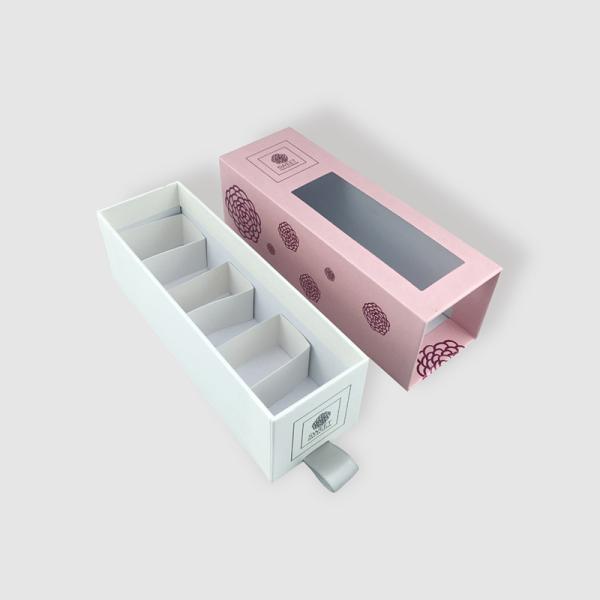 Convenient Shipping Method Window Cosmetic Packaging Drawer Box with Customizable Design ﻿