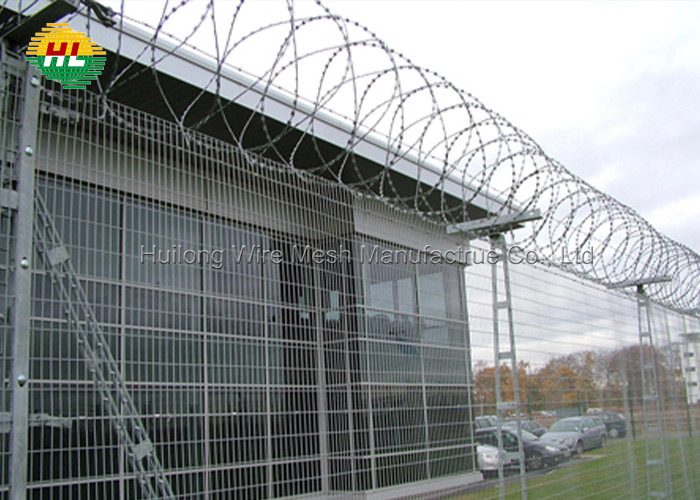 500mm Diameter Razor Coil Fencing For Airports / Government Buildings