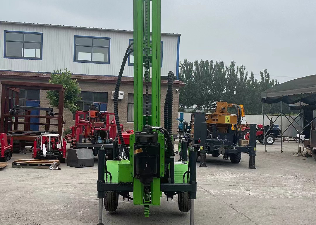 Small Well Drilling Machine Water Well Drilling Rig / Trailer Mounted Drilling Machine