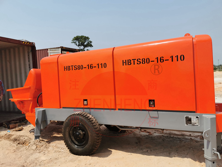 2 Cylinder Hydraulic Concrete Pump , Red Portable Concrete Mixer With Pump