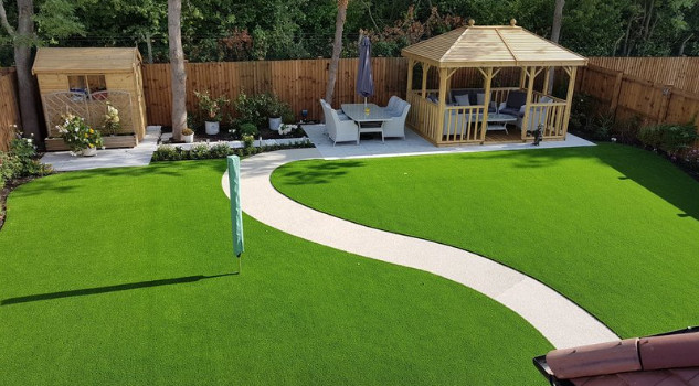 40mm Green Artificial Turf Grass Pet Friendly Customizable