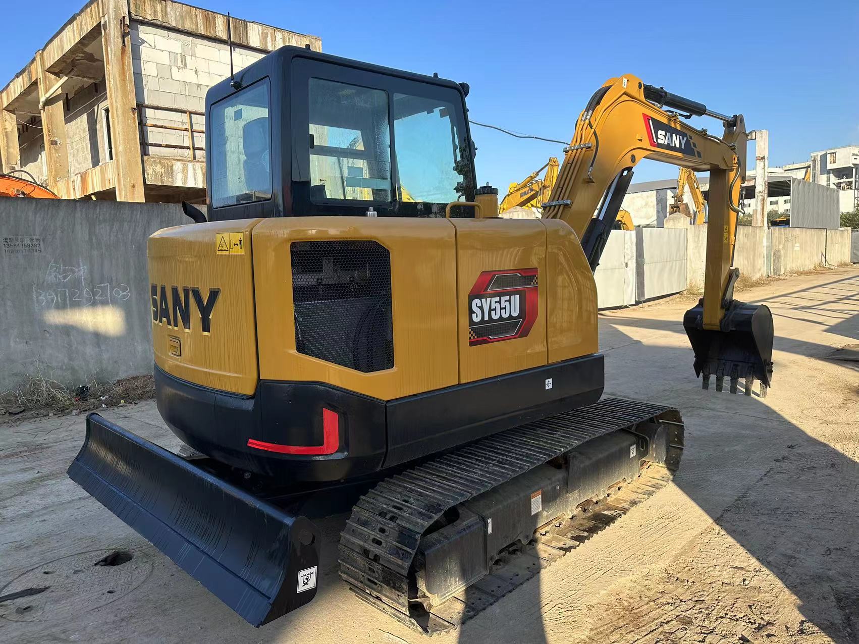 4JG1-NABGB-04-C2 Engine Type Used SANY SY55U 5 Ton Mini Excavator for Construction Work