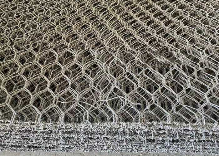 PVC Coating Thickness 0.5mm Galvanized Gabion Basket Mesh for Slope Stabilization