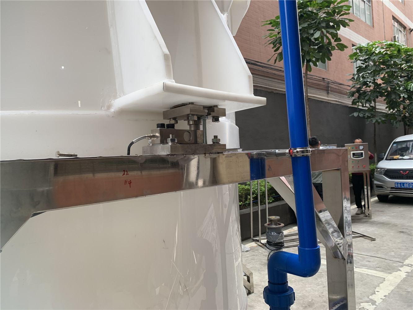 1000L Toilet Bleacher Detergent Making Machine Bleach Hypochlorite Anti Corrosive Mixer Liquid Chemical Mixing Tank