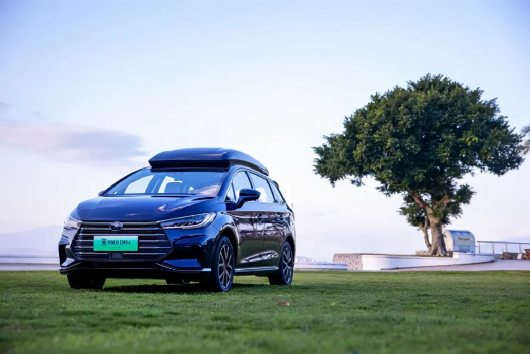 6-Seat MPV Electric Auto with R18 Tire Size and 150-200Ps Total Horsepower Perfect in Need of Transportation Solutions
