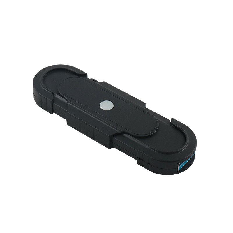 Compact Black USB Flash Drives with Plug and Play Functionality