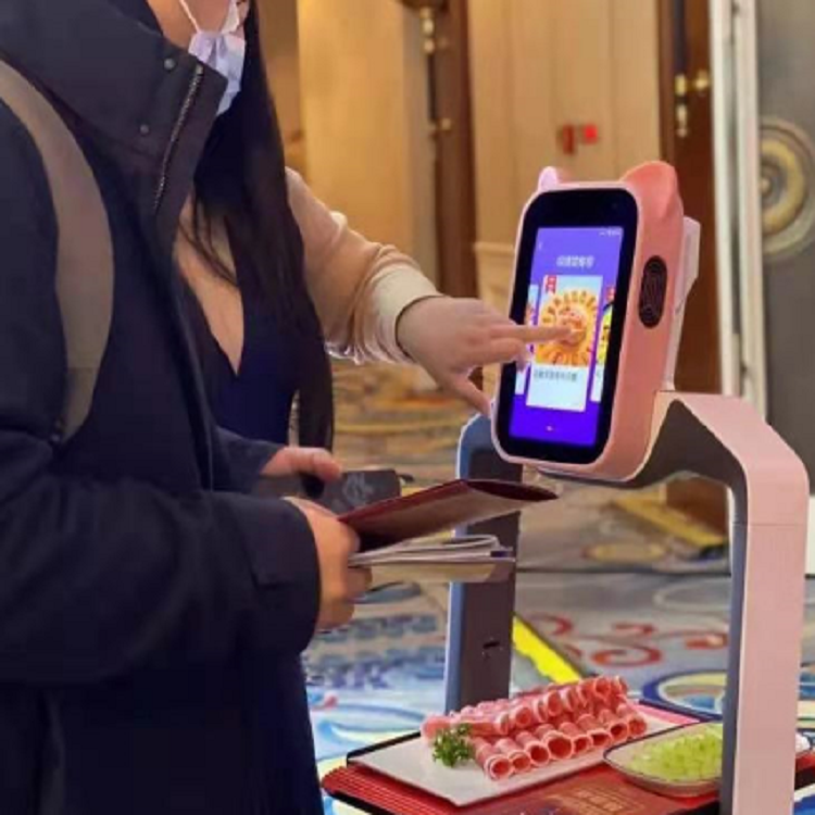 China Service Robot Zhaocaibao AI Restaurant Waiter With Japanese Voice Interaction For Food Delivery Robot