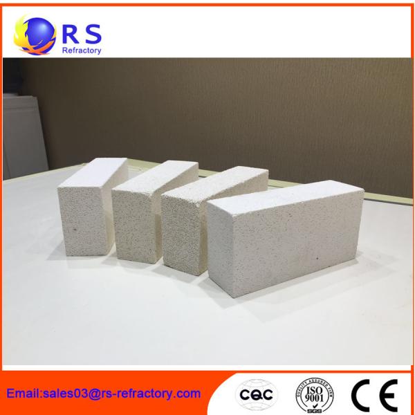Corundum Mullite Fire Resistant Bricks , Heat Insulation Furnace Refractory