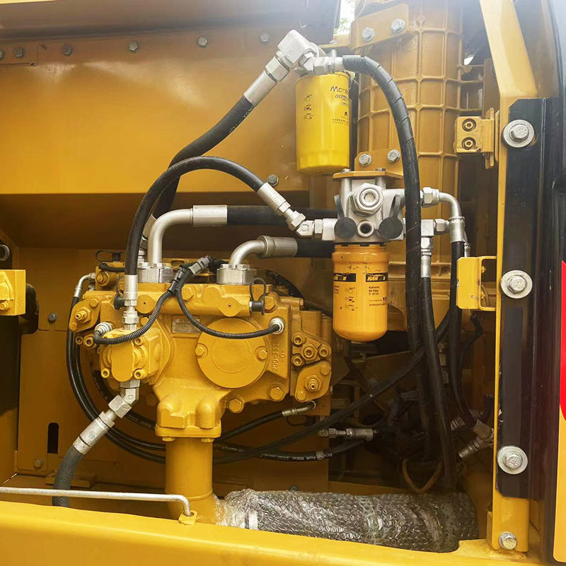Used Caterpillar 320DL Excavator 1m³ Bucket Capacity 410L Fuel Tank 103kw Rated Power