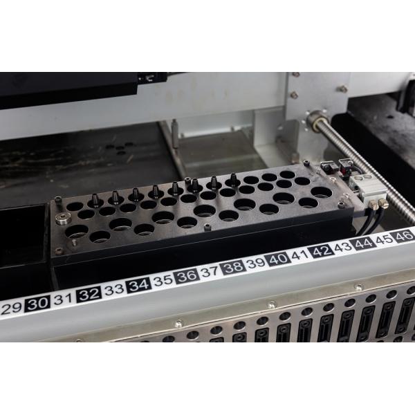 Multifunctional High Speed Pick And Place Robot Machine 12 Head