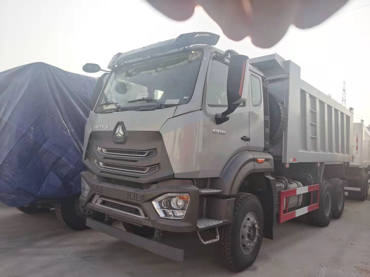 dump truck