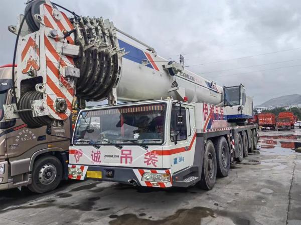 2012 Zoomlion 260T White Heavy Duty Truck Crane Counterweight 89T Mercedes Benz