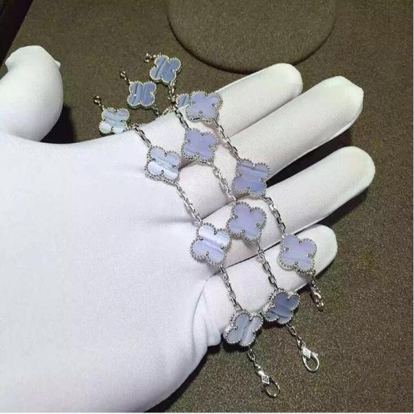 Exactly same as original Van Cleef & Arpels Alhambra bracelet 4 motifs 18K gold