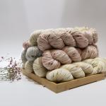 super fine shrinkproof merino 4 ply wool for hand knitting crochet yarn