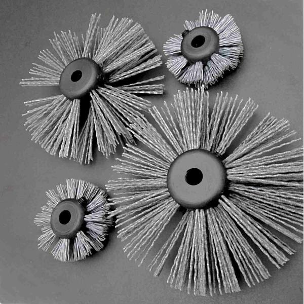 Pom Core Carbon Abrasive Nylon Pipe Coating Cleaning Brush For Plumbing Cleaning And Maintenance