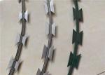 Concertina Clipped Anti Explosion Razor Barbed Wire , Military Razor Wire