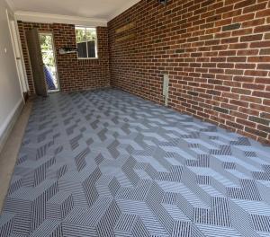 Wholesale OEM Racedeck Garage Tiles Epoxy Industrial Interlocking Floor Tiles from china suppliers